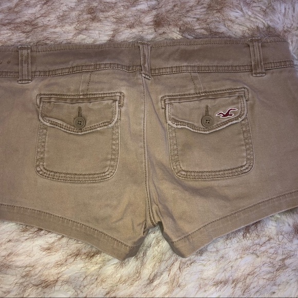 Hollister Khaki Chino Shorts Size 3 - Picture 2 of 3